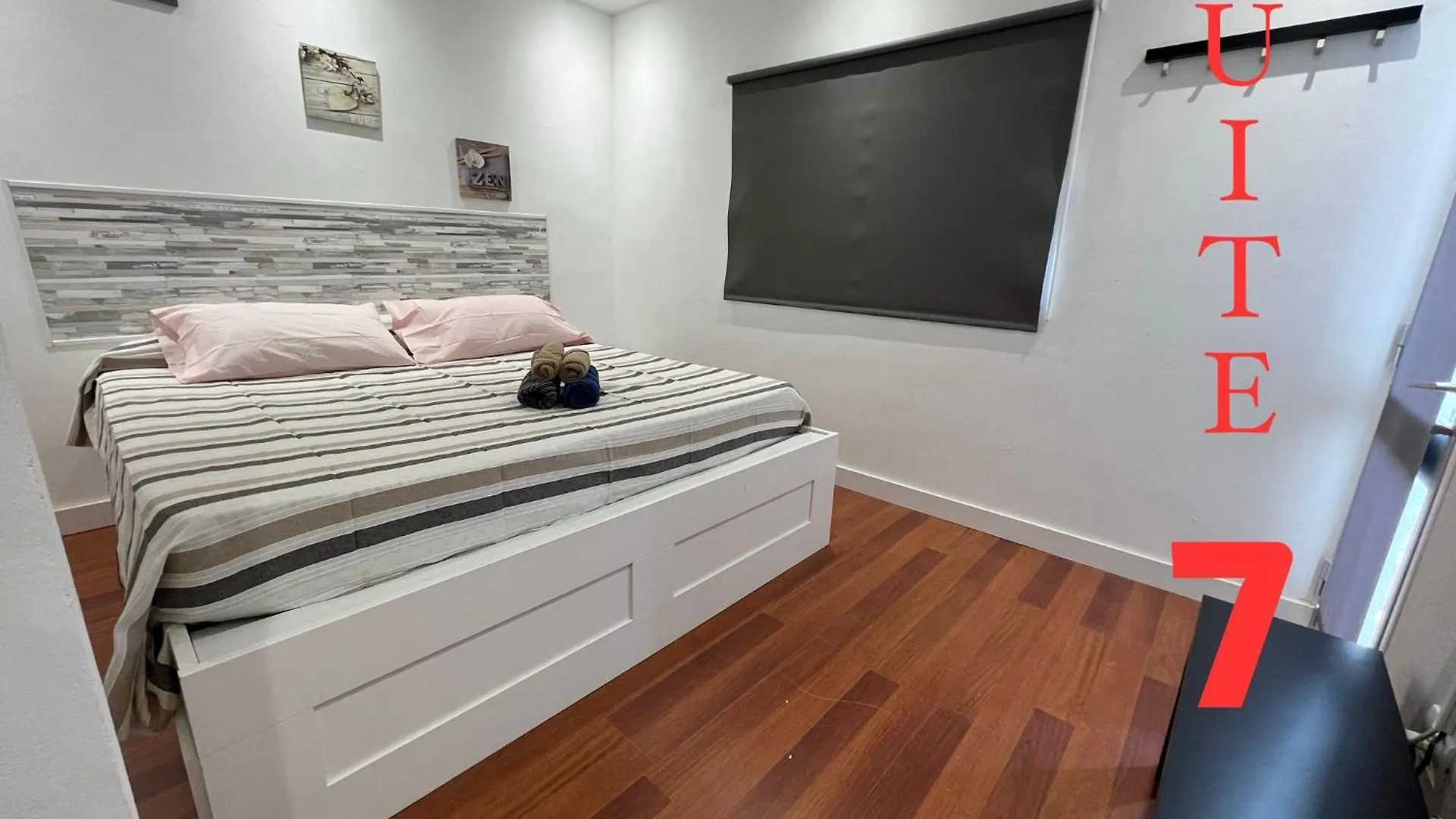 B&B Paraiso Tenerife Super Suite Los Abrigos Bed & Breakfast